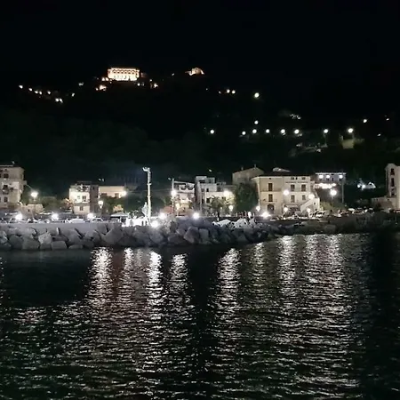 Petra Marina Giusy Apartmán *